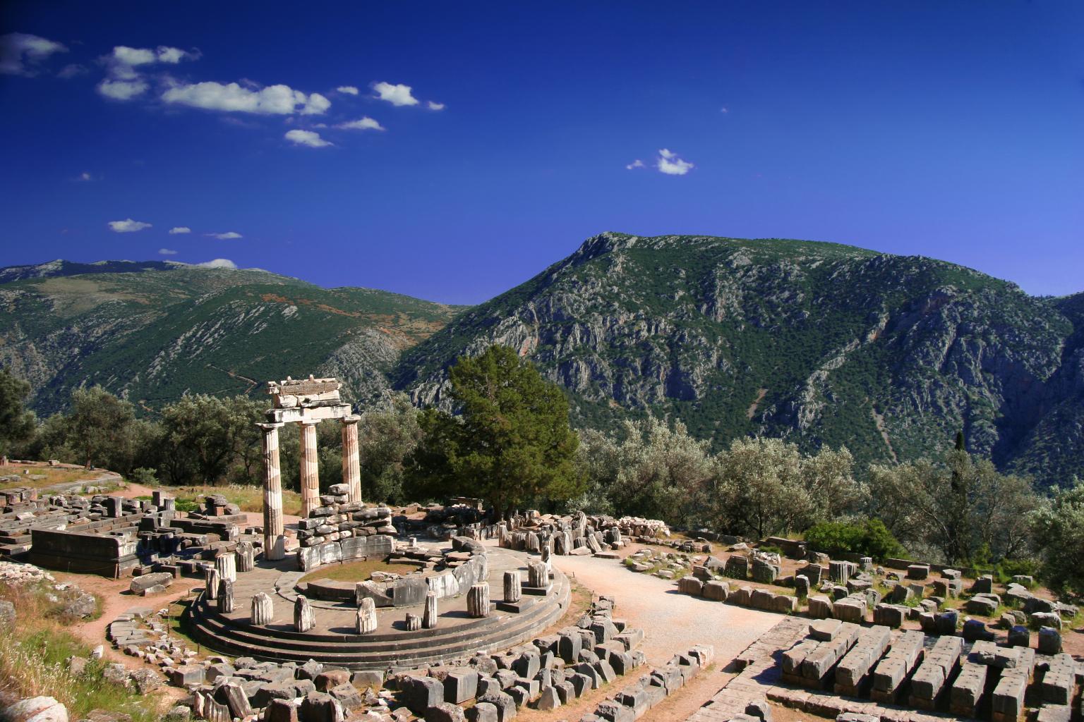 Delphi - shutterstock 7540387